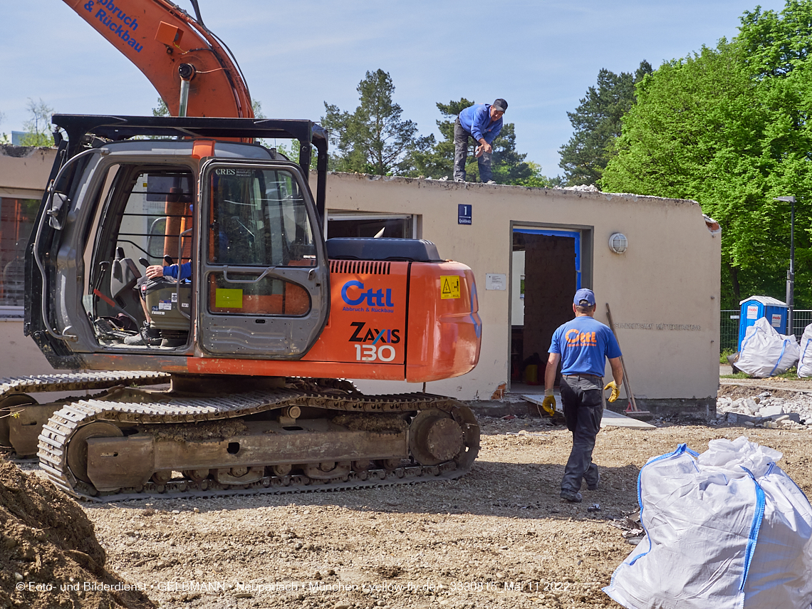 11.05.2022 - Baustelle am Haus für Kinder in Neuperlach